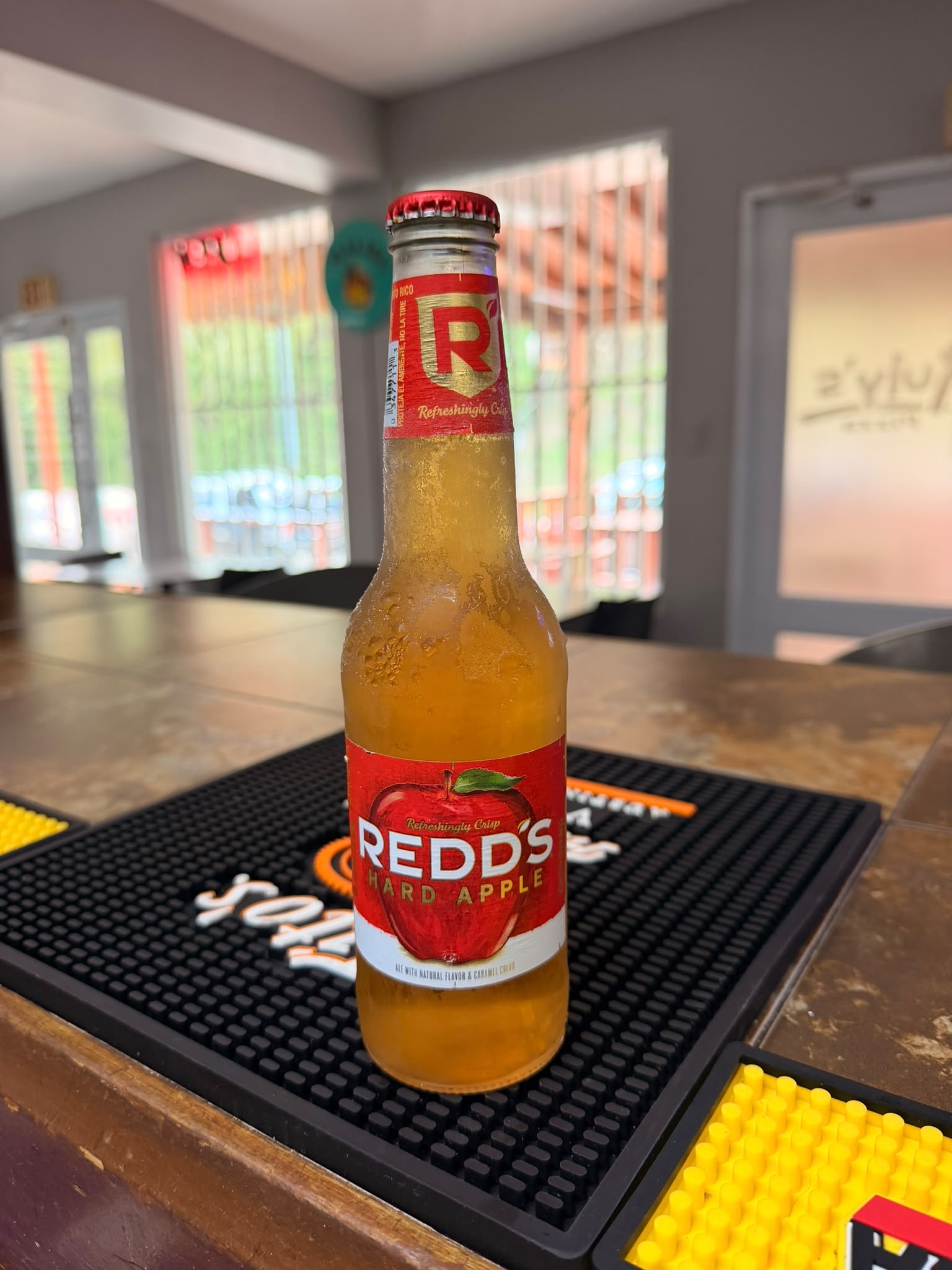 Redd's Apple